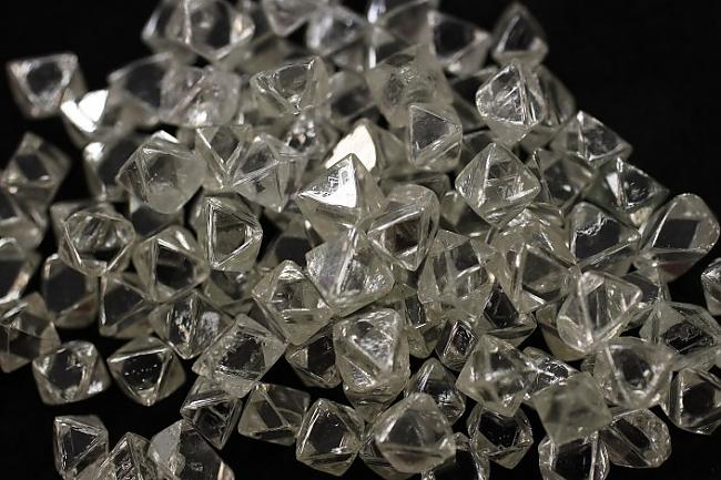 В Архангельской области добыт первый миллион карат мезенских алмазов