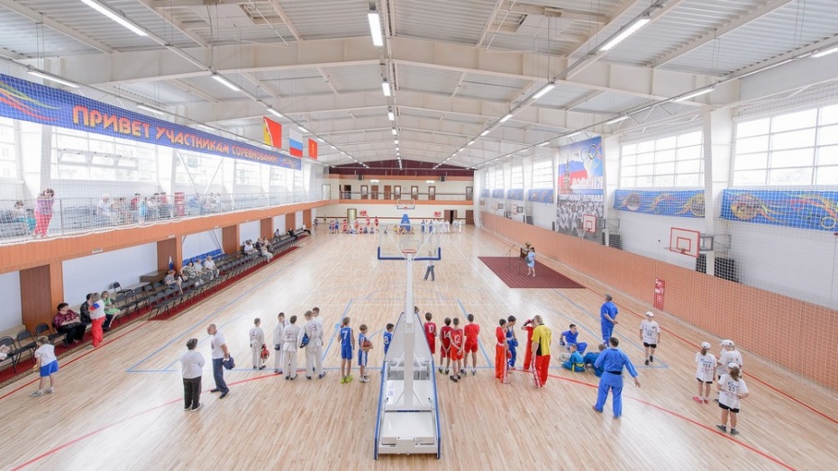 В Воронежской области открылся новый спорткомплекс с бассейном