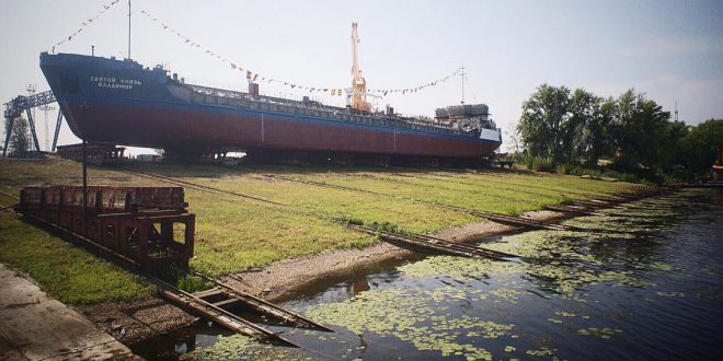 В Самаре спущен на воду танкер «Святой Князь Владимир»