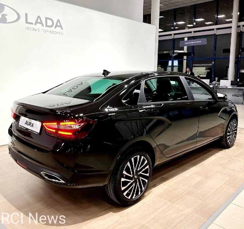 Старт продаж нового автомобиля LADA Aura