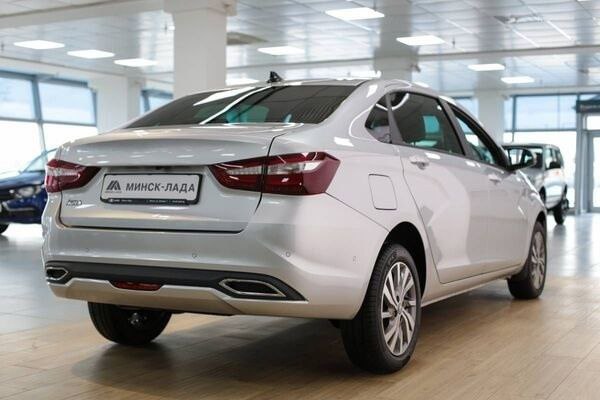 Начало продаж LADA Aura в Беларуси: стоимость и комплектации