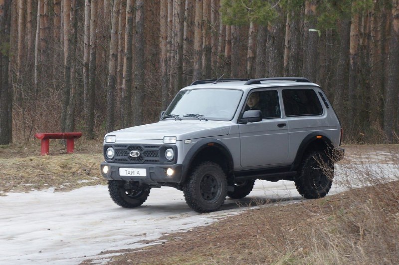 Новая версия LADA Niva 'Тайга': особенности и цена