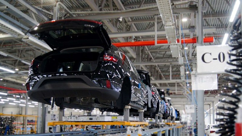 Запуск нового седана Voyah Passion от Motorinvest Запуск нового седана Voyah Passion от Motorinvest