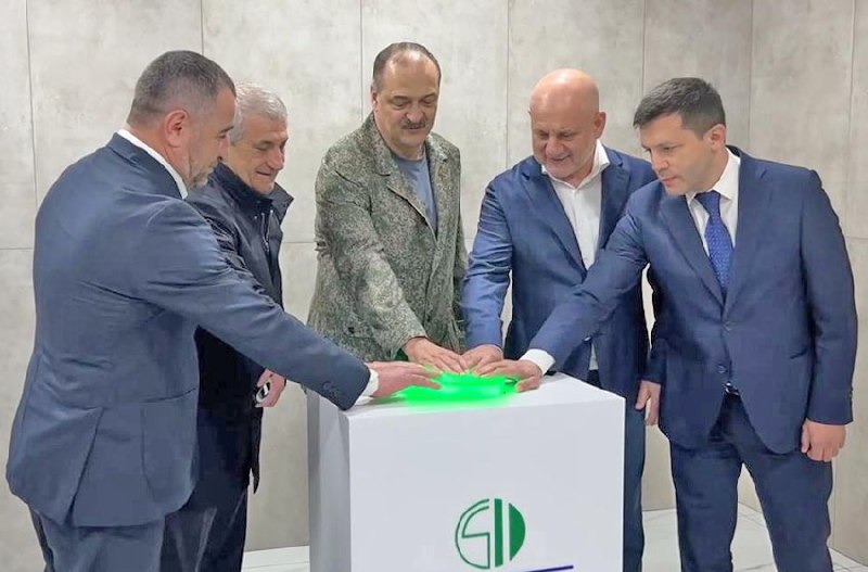 Запуск высокотехнологичного завода стеклотары в Дагестане Запуск высокотехнологичного завода стеклотары в Дагестане