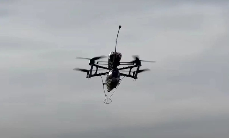 Испытание нового FPV-дрона с дальним управлением под Часовым Яром Испытание нового FPV-дрона с дальним управлением под Часовым Яром