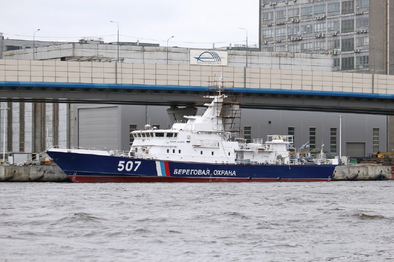 На судостроительном заводе «Алмаз» спущен на воду новый пограничный корабль проекта 10410 «Светляк»