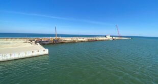 Строительство нового морского порта «Пионерский» в Калининграде nearing завершение