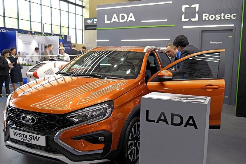 АВТОВАЗ планирует рекордный экспорт автомобилей в 2025 году