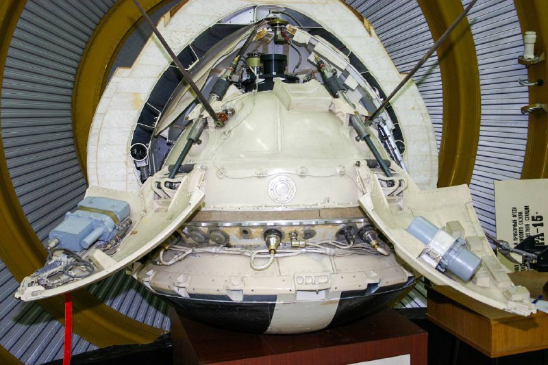 Первое успешное мягкое приземление на Марс: история миссии «Марс-3»