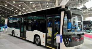 КамАЗ продемонстрировал новый автобус с российской автоматической коробкой от Aurus
