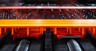 Уральская Сталь представила новую износостойкую сталь HardUS 400