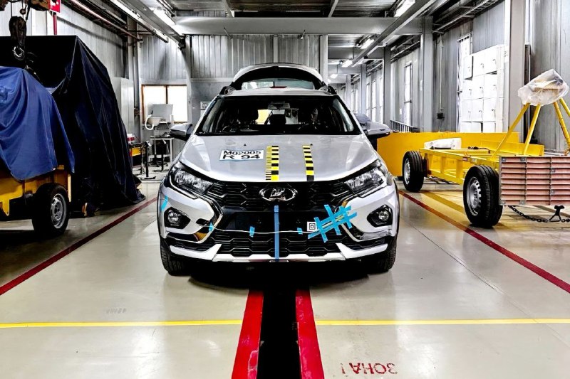 АвтоВАЗ заявляет о повышенной безопасности и экологичности автомобилей LADA