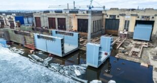 Начало швартовных испытаний дока-понтона «Амурец»