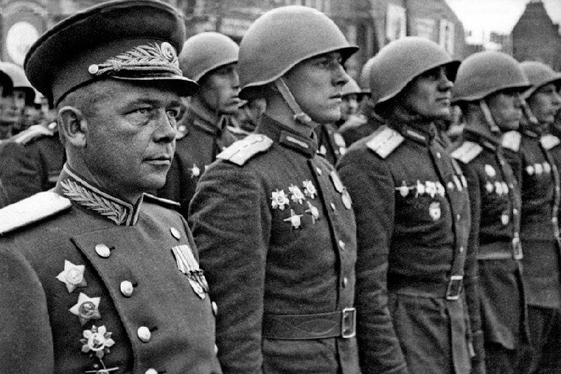 Исторический Парад Победы 1945 года