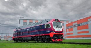 Завершена сборка первого образца тепловоза ТЭ26