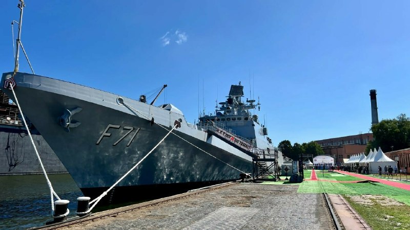 ОСК передала ВМС Индии фрегат Tamal