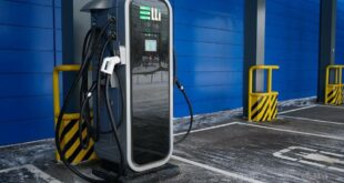 Электрозаправочные станции Elli от Уралвагонзавода на Иннопроме-2025