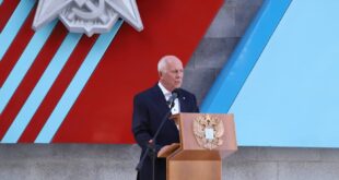Новосибирский авиационный завод награждён орденом Александра Невского