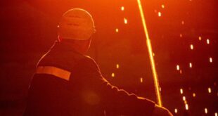 День металлурга: Путь от литья до современных технологий