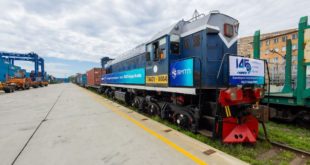 Запуск контейнерного поезда FESCO из Владивостока в Калугу
