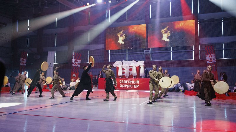 Открытие крупнейшего спортивного комплекса на Ямале Открытие крупнейшего спортивного комплекса на Ямале