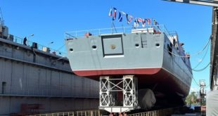Спуск на воду фрегата «Адмирал Амелько» на заводе «Северная верфь»