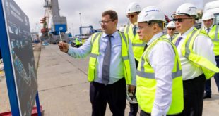 Алексей Лихачев посетил морской порт Владивостока