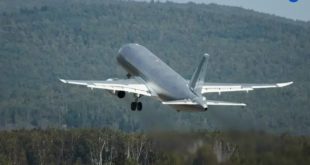Первый полет импортозамещенного самолета SJ-100