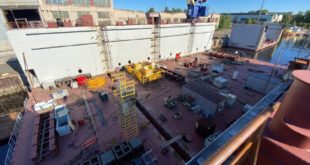 Завершение буксировки модулей нового плавдока ОСК