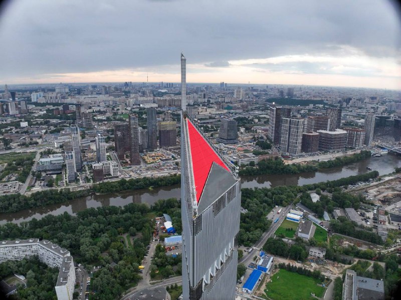 Открытие Национального Космического Центра в Москве