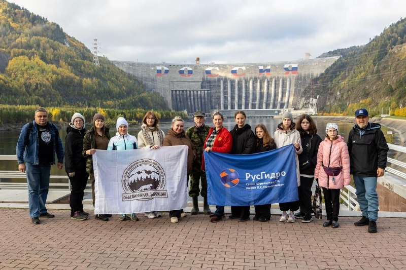 Арт-экспедиция на Саяно-Шушенском водохранилище