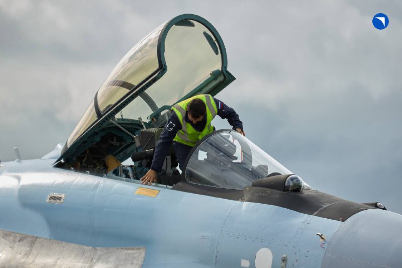 Министерство обороны РФ получило новые истребители Су-35С Министерство обороны РФ получило новые истребители Су-35С