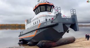 Спуск на воду буксира «Василий Верещагин»
