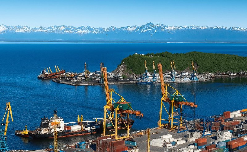 FESCO берет управление морским портом в Петропавловске-Камчатском FESCO берет управление морским портом в Петропавловске-Камчатском