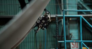 Атоммаш представил нового робота для проверки сварных швов атомных реакторов