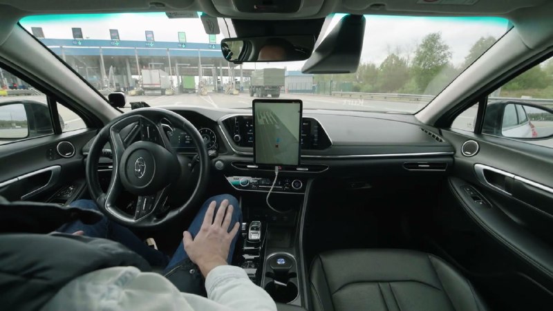 Автономный автомобиль Яндекса проехал 400 км