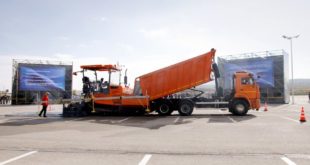 Инновации в дорожном строительстве: Беспилотная укладка асфальта
