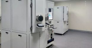 ЛОМО обновляет производство с новыми установками для оптики