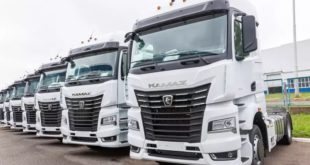 Новая партия автомобилей КАМАЗ-54901 для перевозчика в Санкт-Петербурге
