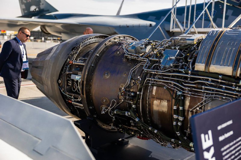 Презентация современных двигателей на Dubai Airshow 2025