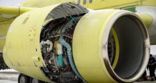 Первые испытания самолета Ту-214 на российских двигателях