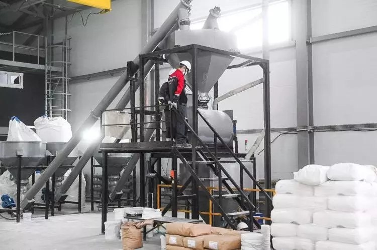 Строительная компания «Паритет» открыла новый завод по производству шпатлевки
