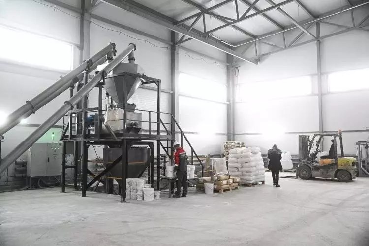 Строительная компания «Паритет» открыла новый завод по производству шпатлевки