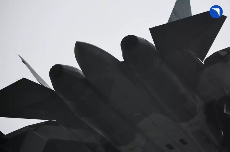 Первый полет Су-57 с новым двигателем