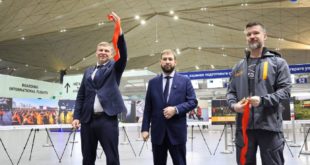 Презентация уникальной ливреи SSJ-100 авиакомпании «Россия» в поддержку «ЛизаАлерт»