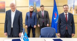 Заключение контрактов на новые спутники связи