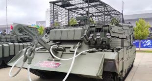 Передача модернизированных БРЭМ-80 в войска
