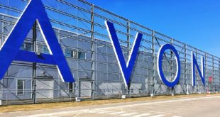 Изменения в управлении российским Avon: активы переданы «Арнест Юнирусь»