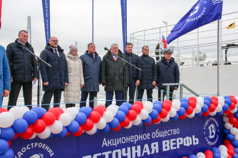 Построен новый краболов "Сентен" от ОСК