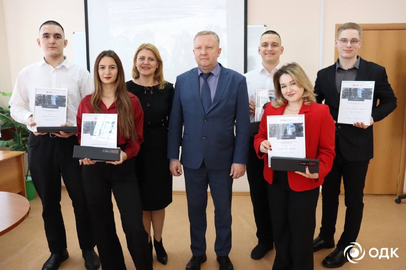 Студенты УУНиТ получили стипендию ОДК-УМПО